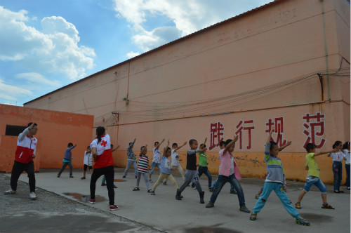 �x�ЌW(xu��)Ժ�tʮ��ů��־Ը����(w��)꠵�ɽ��ʡ�����н��ڿh��Ȫ�l(xi��ng)־Ը����(w��)�����Ȫ�l(xi��ng)�ĺ��ӂ��_�O(sh��)��ȭ���n�����g(sh��)�n������(qi��ng)�w�|(zh��)�����M(j��n)��������ȫ��l(f��)չ�� (2)