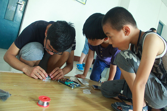 �Ї�ʯ�ʹ�W(xu��)���A�|������֮�������̈F(tu��n)��ɽ�|ʡ�S�u��(j��ng)��(j��)�_�l(f��)�^(q��)ᘌ�����(w��)���ˆT��Ů�����؃�ͯ�_չ�����������H�_�O(sh��)�Z��(sh��)���n�̽̌W(xu��)��߀�_չҕ�l�̌W(xu��)��ħ�g(sh��)��ħ�����L�����dȤ��n���� (3)