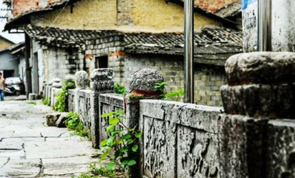 �e�ݹ��(zh��n)�����ƾõĚvʷ�����˹��e�ݳ������Ļ����N�������S���Ěvʷ���ľ��^���C�����eꖚvʷ���ľ��^�ľ��A����Ԕ��(x��)������CZYYW ���eꖿh�e�ݹ��(zh��n) Ͷ�� 